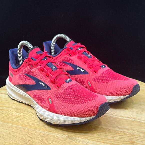 Brooks Launch 9 1203731B604 Women's Shoes Size 7 Pink Navy Low Top Sneaker - Picture 4 of 10